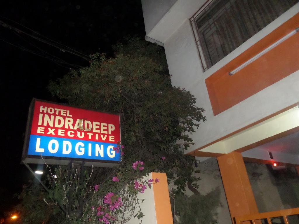 فندق أورانغابادفي  Indradeep Executive المظهر الخارجي الصورة
